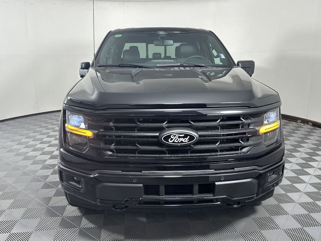 2024 Ford F-150 XLT 2