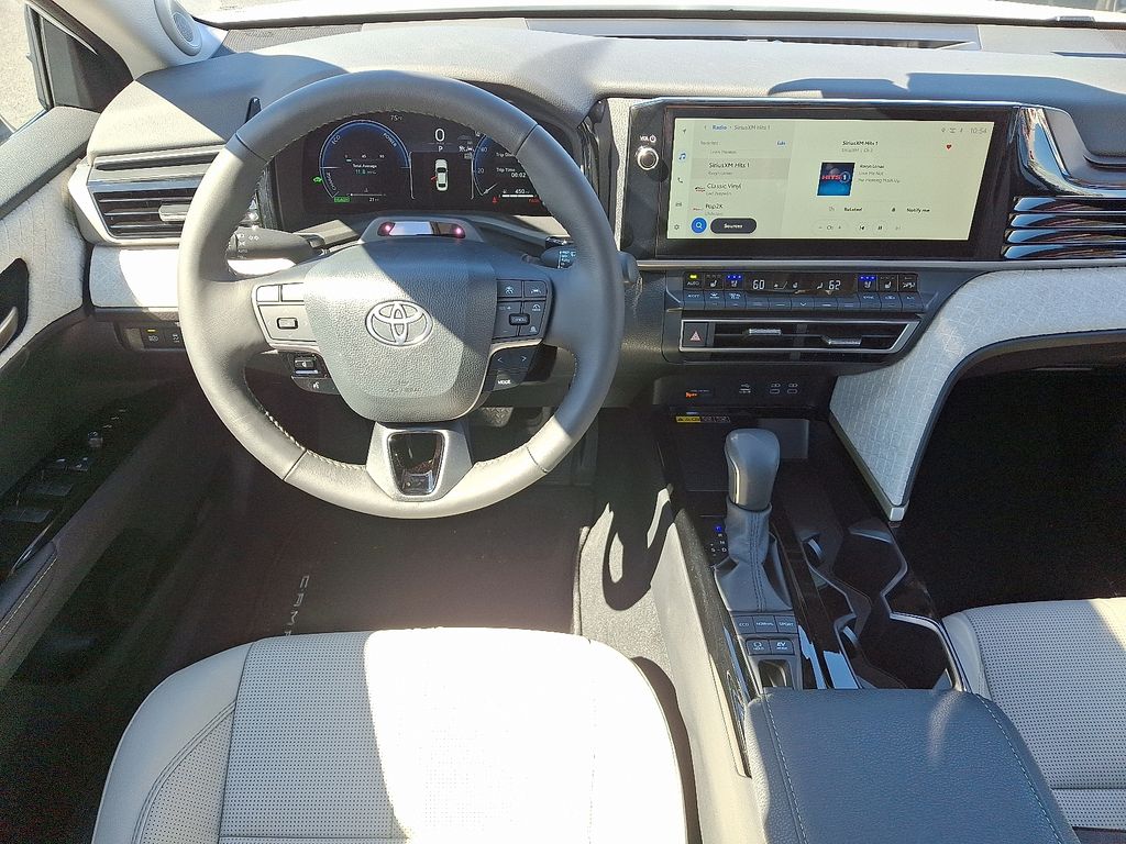 Thumbnail: 2025 Toyota Camry - 12