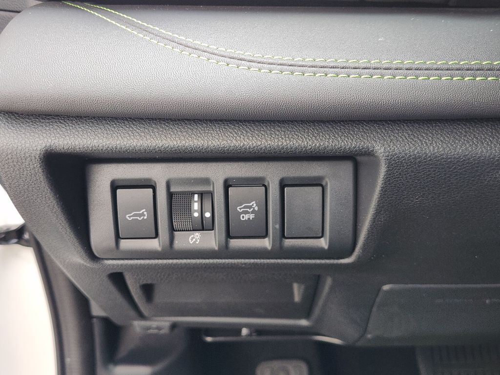 2025 Subaru Outback Onyx Edition White at Legacy Ford