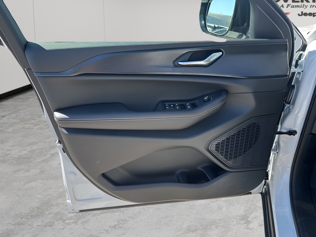 New Car 2025 Jeep Grand Cherokee  For Sale Under $50,000 In Austin, Texas