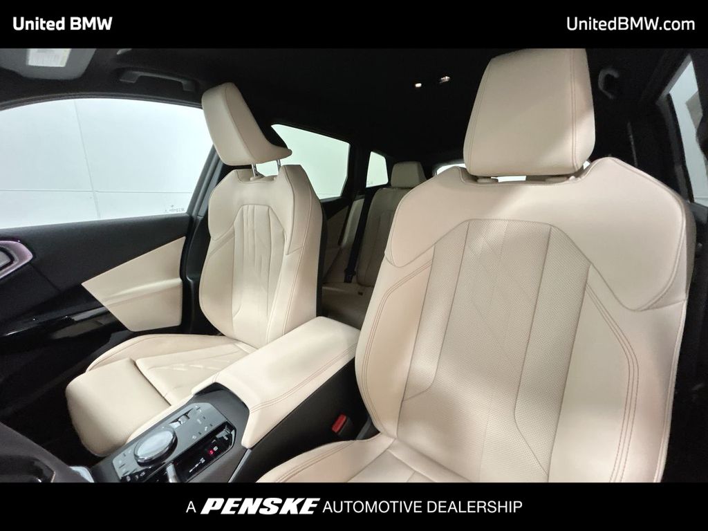 Thumbnail: 2026 BMW X3 - 13