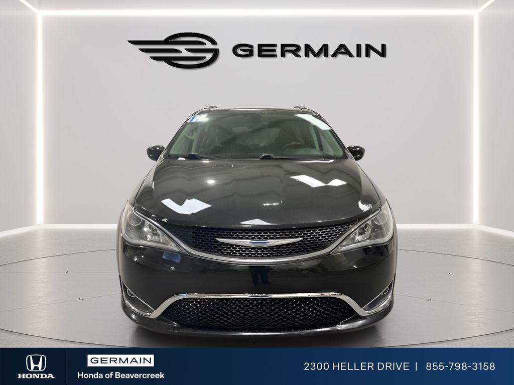 View vehicle photo 2