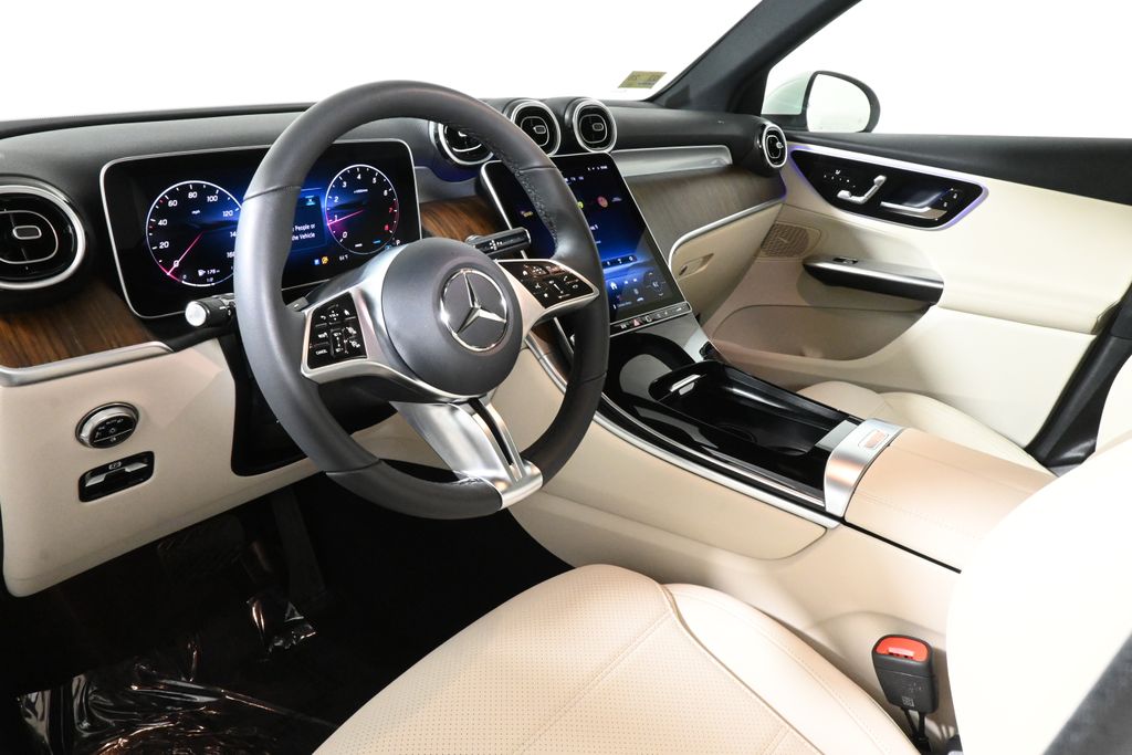 Thumbnail: 2026 Mercedes-Benz GLC - 15