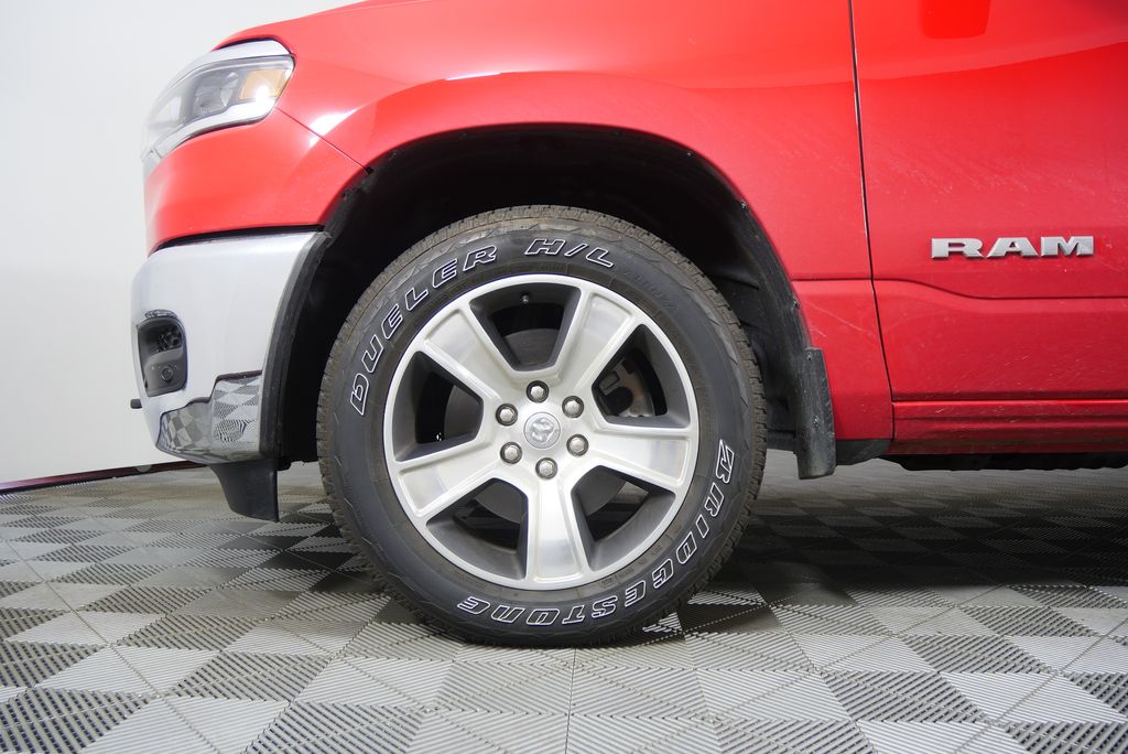 Thumbnail: 2025 RAM 1500 - 8