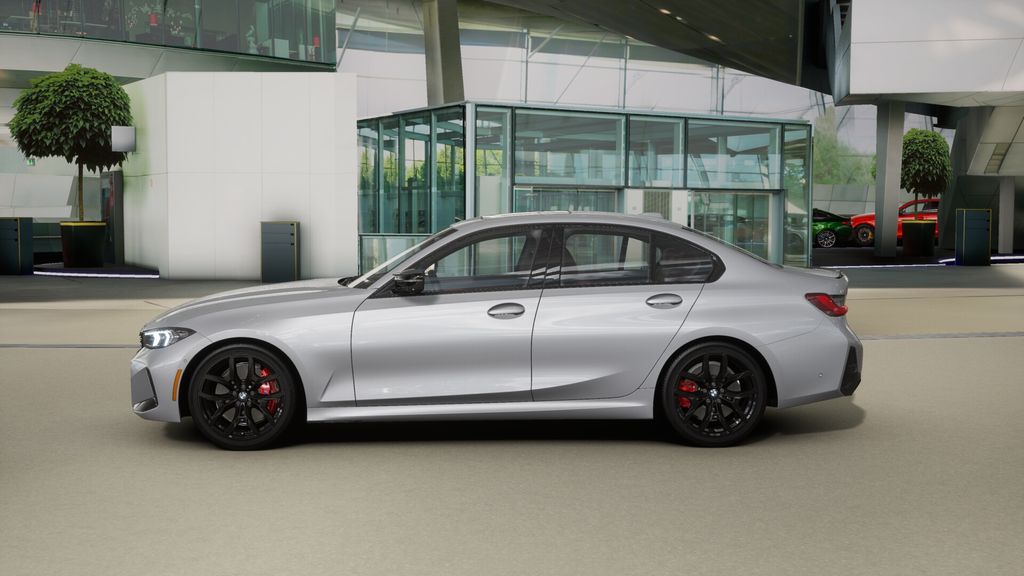 Thumbnail: 2026 BMW 3 Series - 4