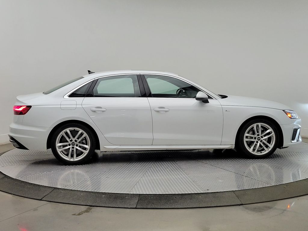 Thumbnail: 2023 Audi A4 - 13