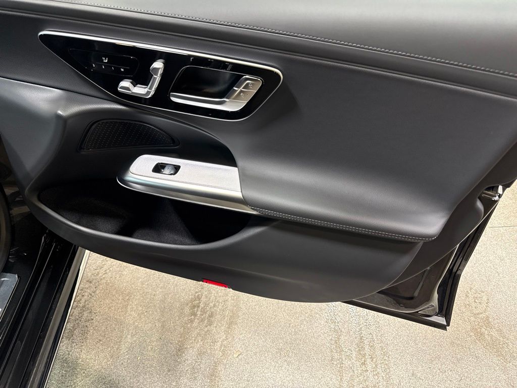Thumbnail: 2027 Mercedes-Benz E-Class - 19