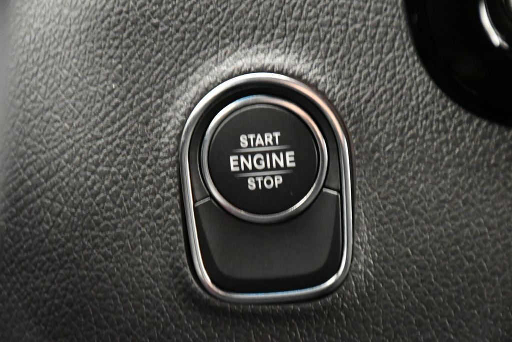 Thumbnail: 2026 Mercedes-Benz Sprinter - 16