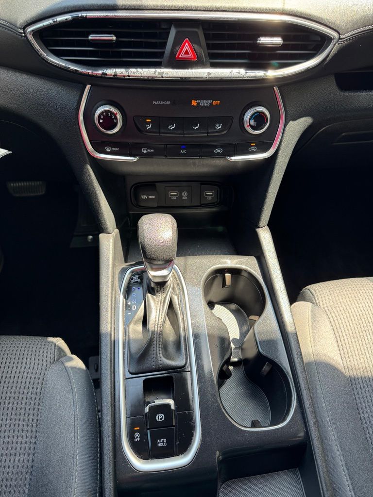 2020 Hyundai Santa Fe SE 28