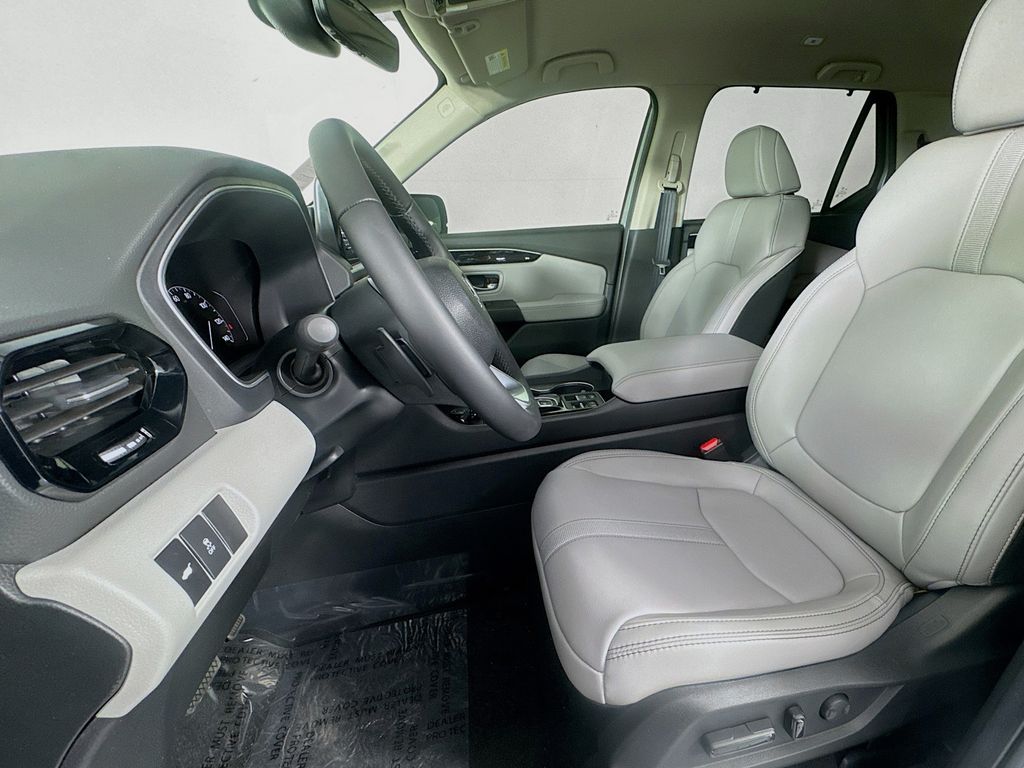 New Car 2025 Honda Pilot  Ex-l For Sale Under $50,000 In Austin, Texas