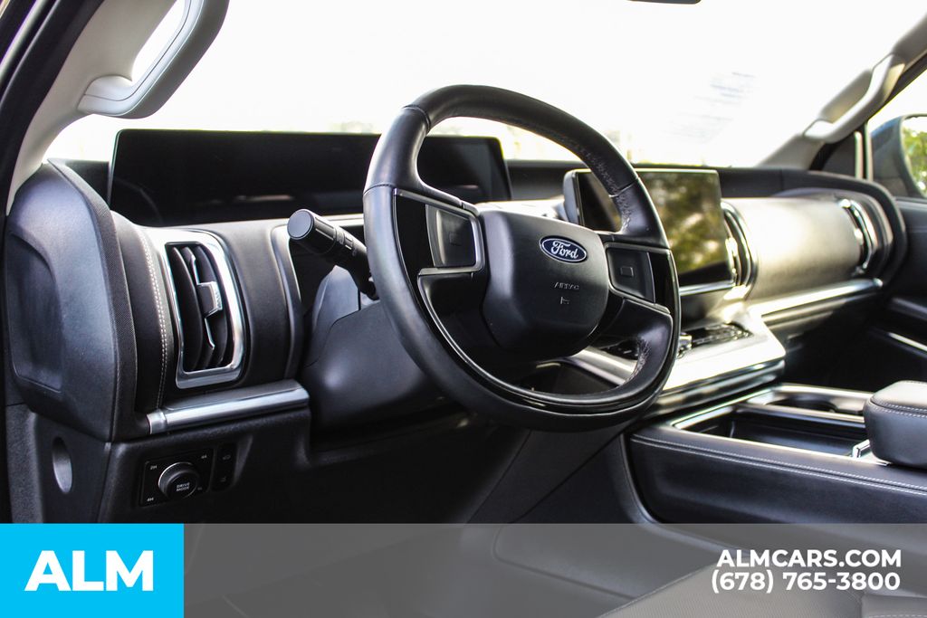 Used 2025 Black Ford Platinum image 24