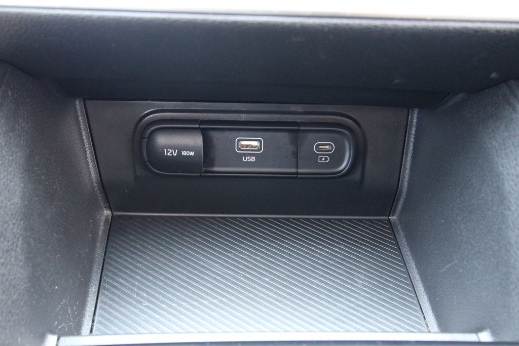 Used 2024 Kia Sportage SUV