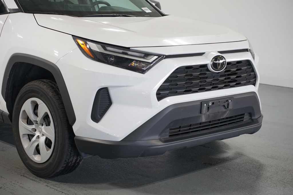 Thumbnail: 2024 Toyota RAV4 - 4