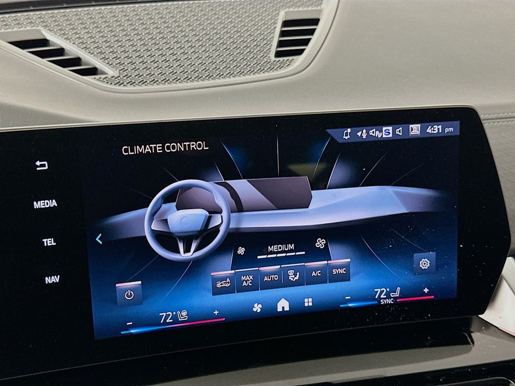 Thumbnail: 2026 BMW X2 - 14