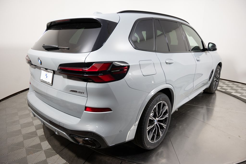 Thumbnail: 2026 BMW X5 - 5