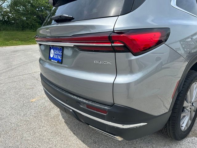 Used 2025 Buick Enclave SUV