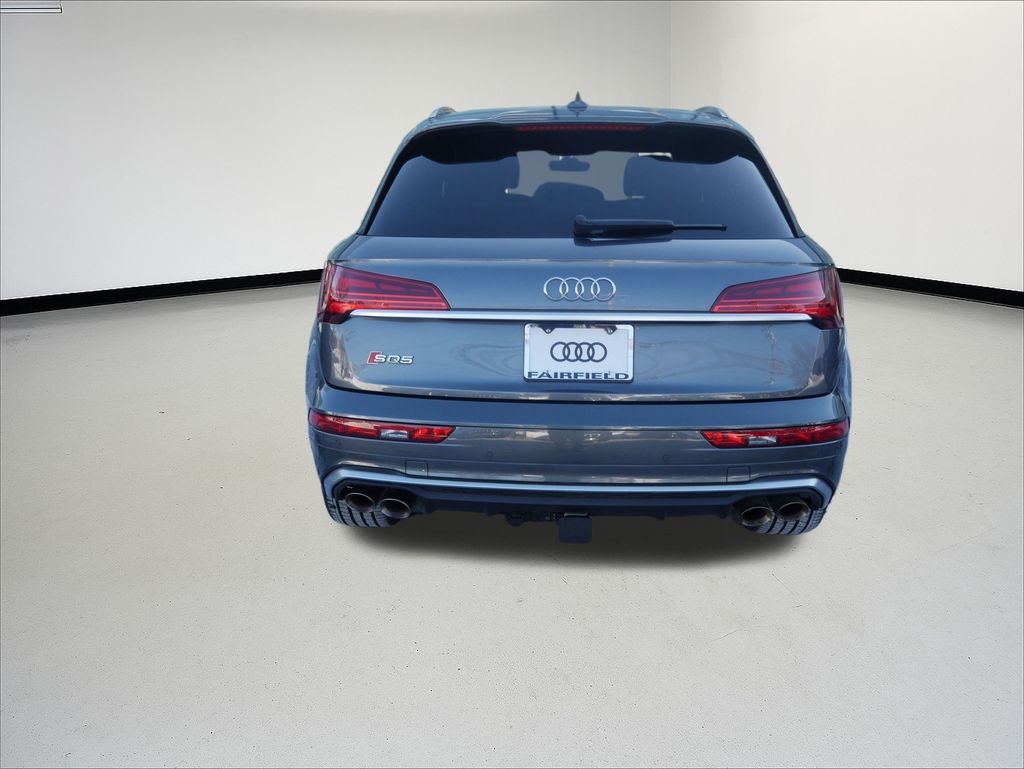Thumbnail: 2023 Audi SQ5 - 4