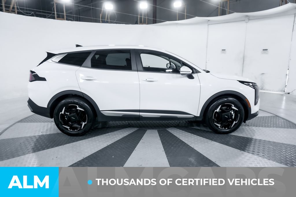 Used 2026 White Kia EX image 4