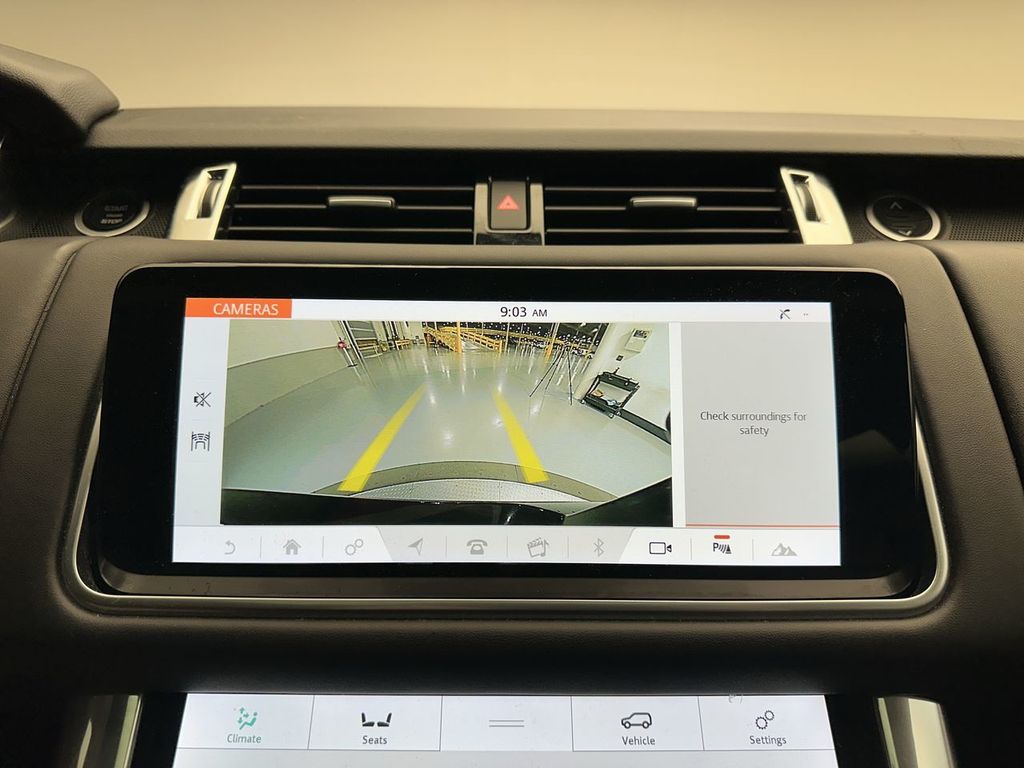 Thumbnail: 2021 Land Rover Range Rover Sport - 21
