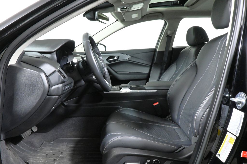 Thumbnail: 2025 Acura TLX - 3