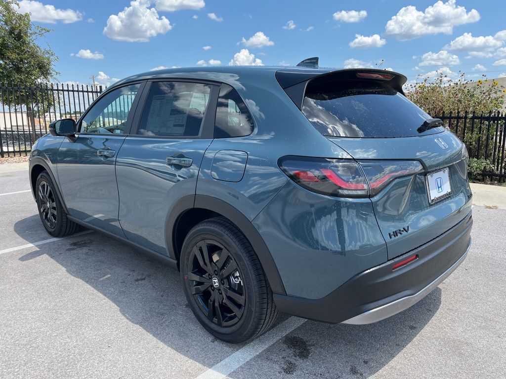 Thumbnail: 2026 Honda HR-V - 4