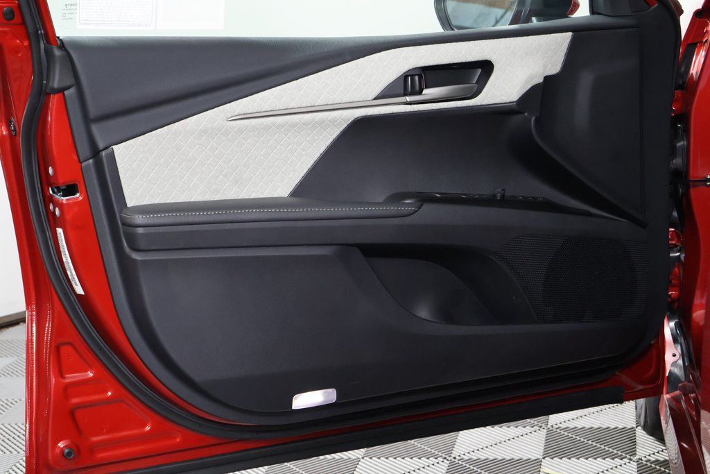 Thumbnail: 2025 Toyota Camry - 12