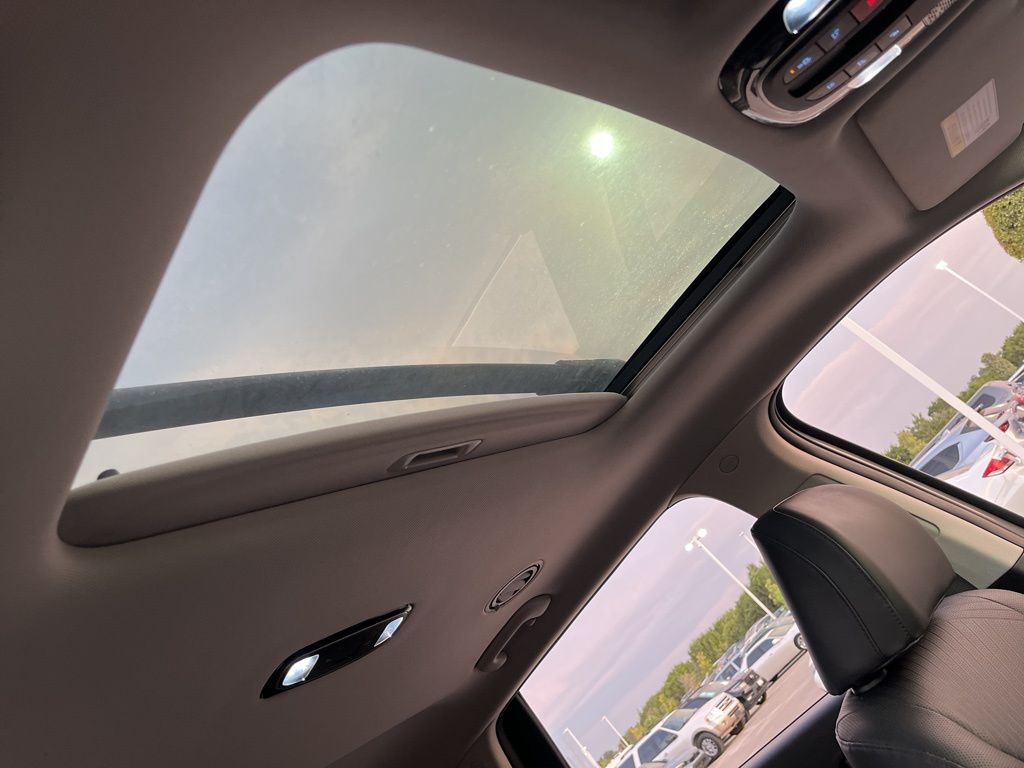 Thumbnail: 2023 Hyundai Palisade - 32