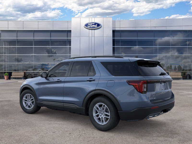 New 2026 Vapor Blue Metallic Ford Active image 4