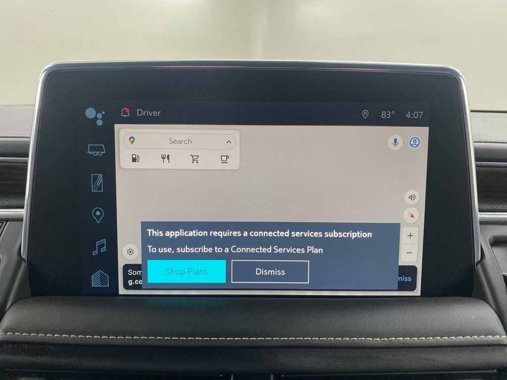 2023 Chevrolet Suburban Premier photo