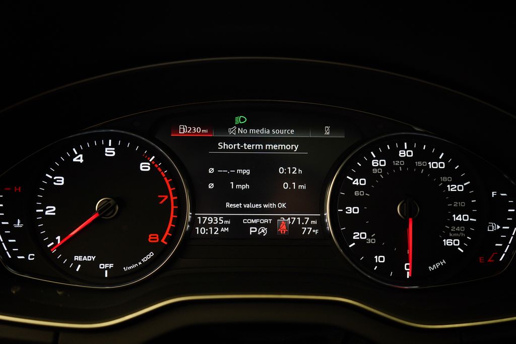 Thumbnail: 2024 Audi Q5 - 11