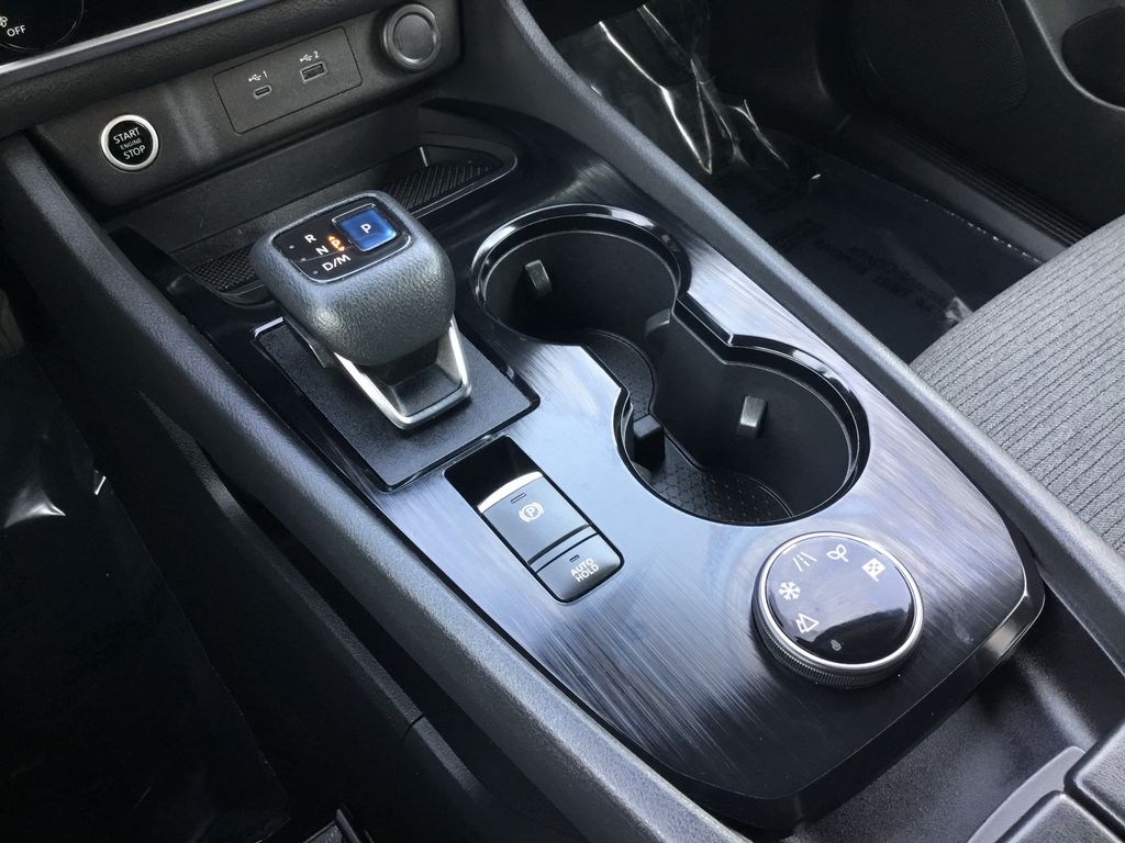 Thumbnail: 2021 Nissan Rogue - 23