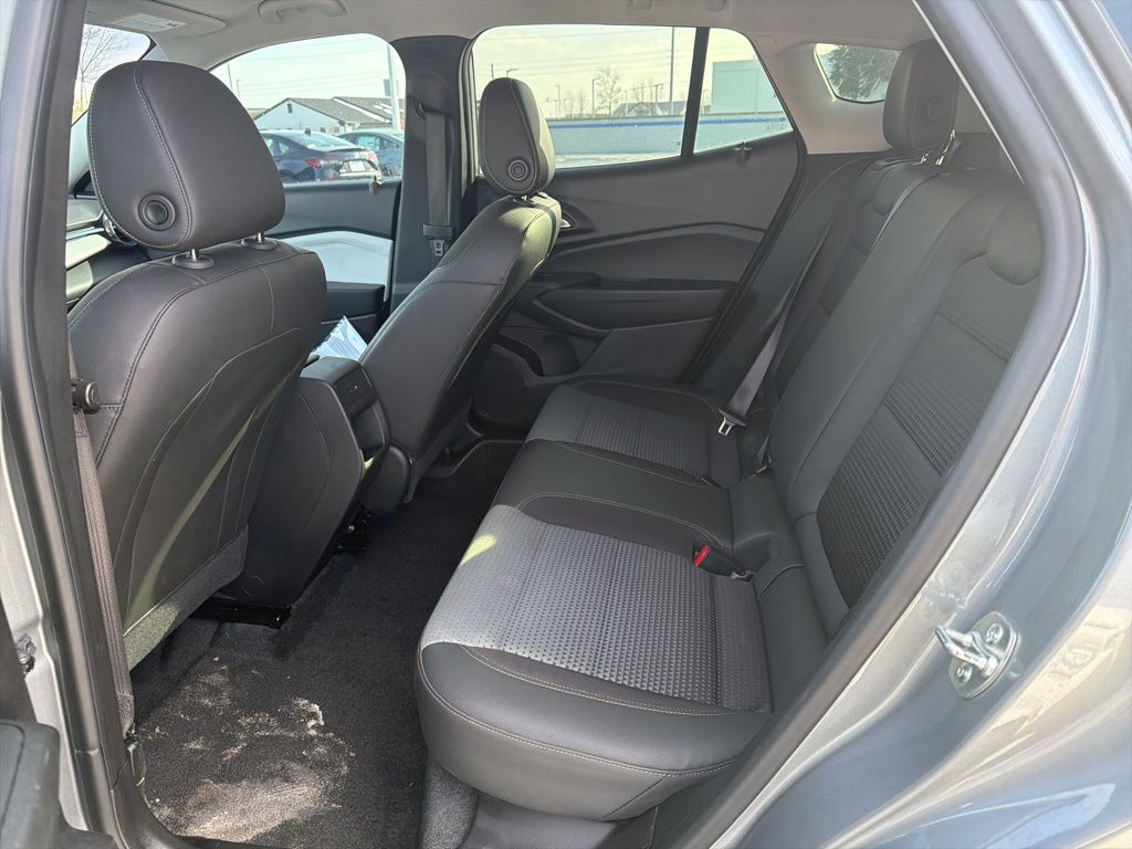 Thumbnail: 2024 Chevrolet Trax - 19