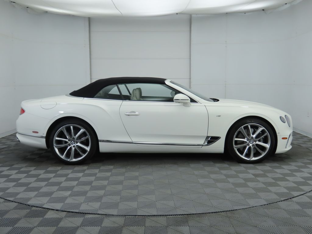 Thumbnail: 2022 Bentley Continental - 12