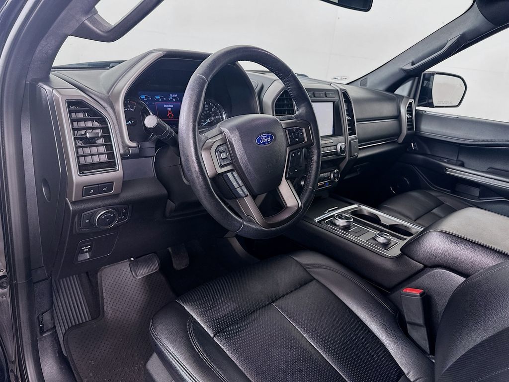 2020 Ford Expedition MAX XLT 9