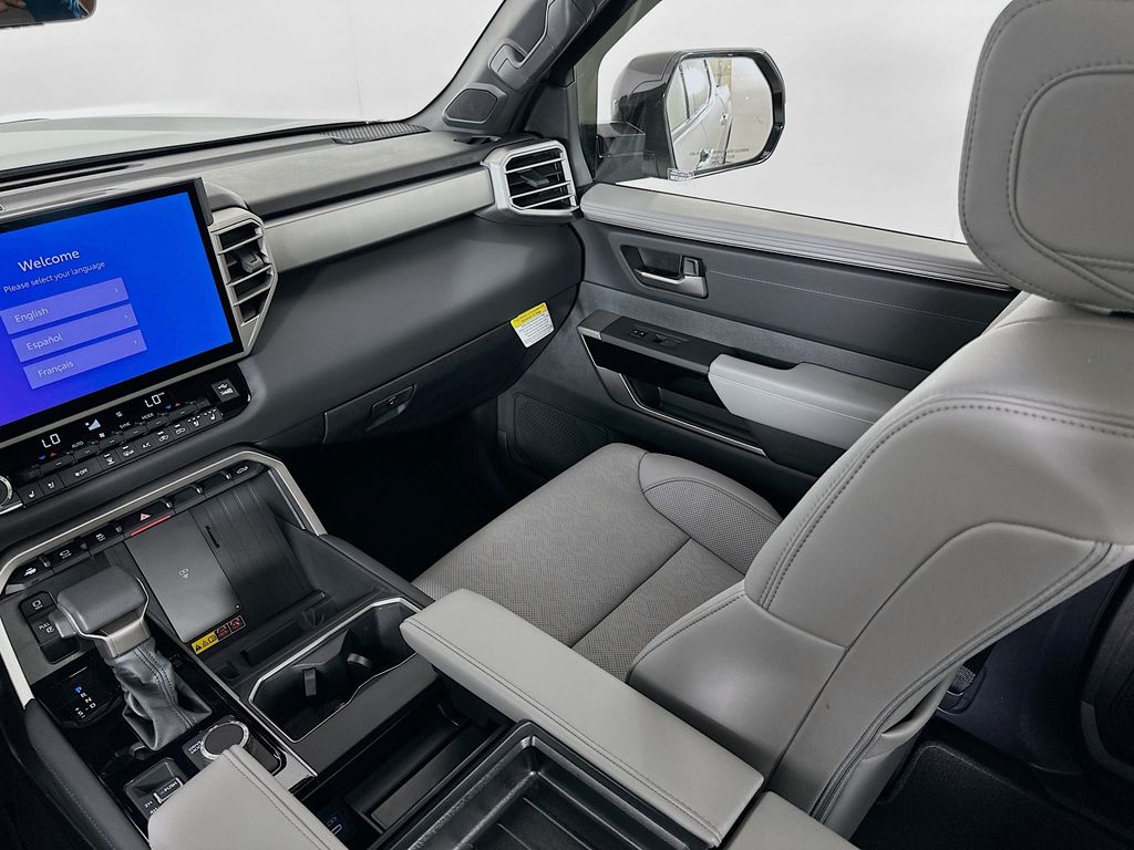 2025 Toyota Tundra Limited 23