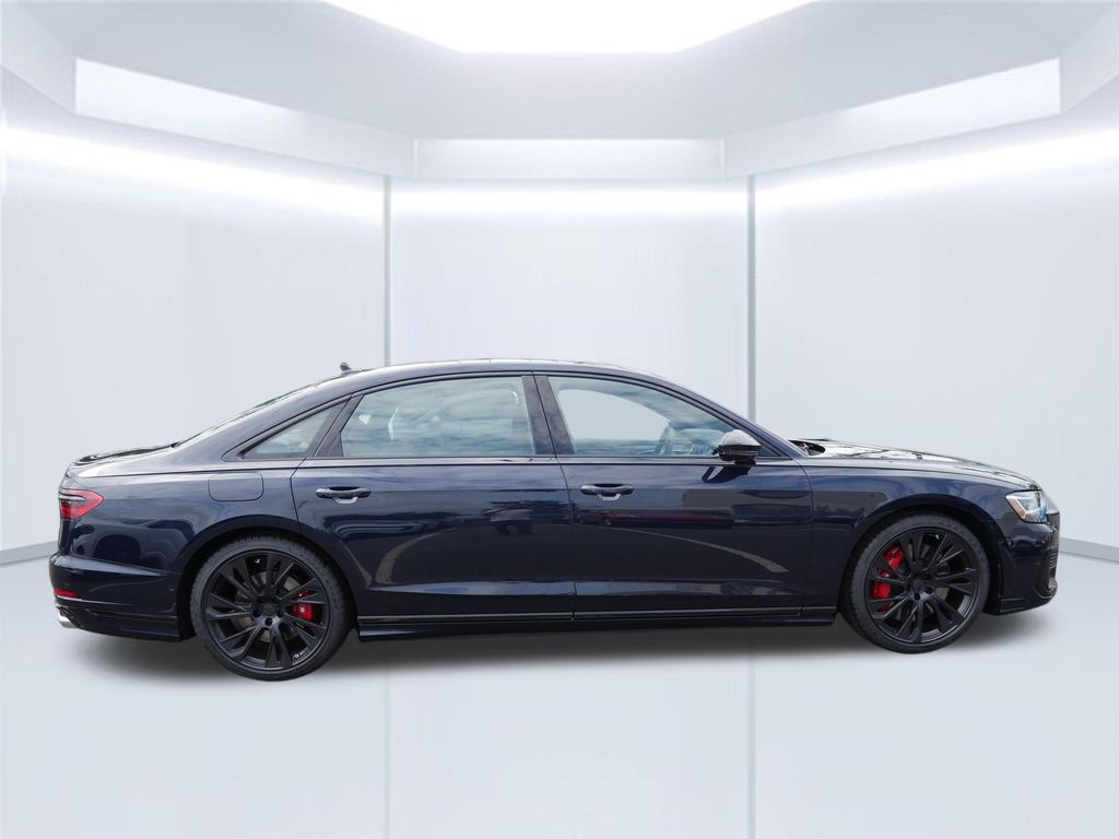 Thumbnail: 2026 Audi S8 - 6