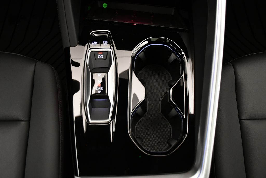 Thumbnail: 2025 Audi Q5 - 30