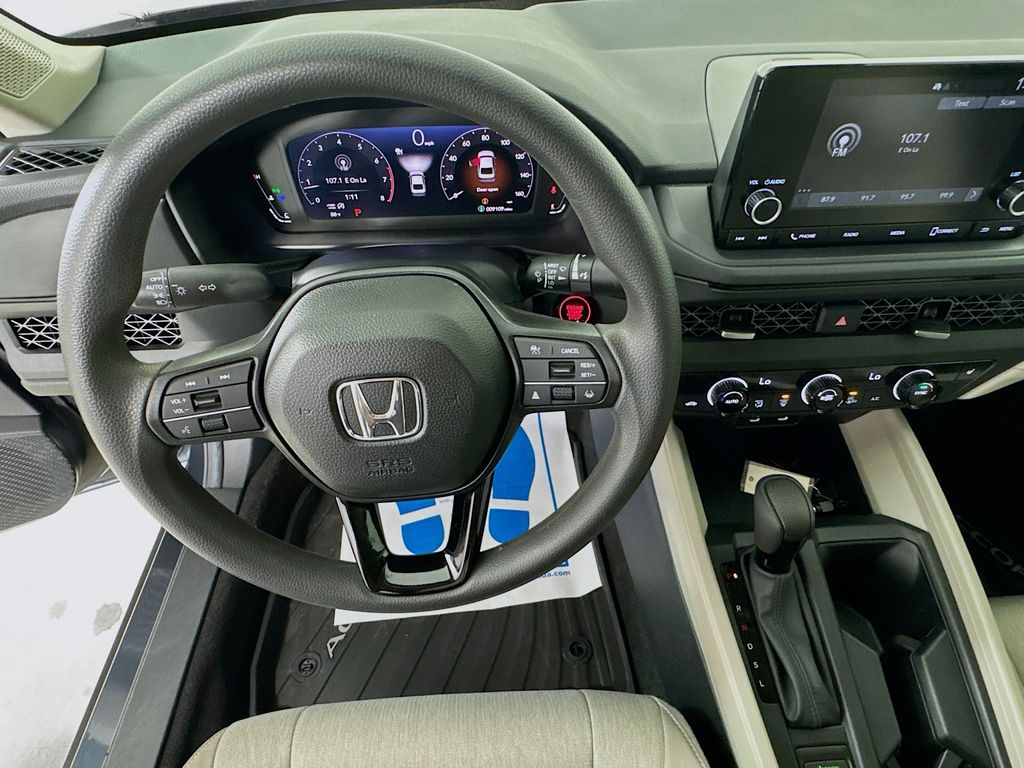 Used Car 2025 Honda Accord  Se For Sale Under $30,000 In Austin, Texas