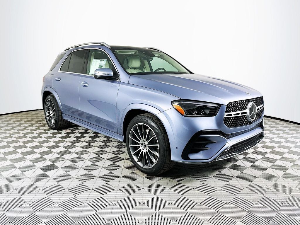 MANUFAKTUR Cote D Azur Light Blue Metallic 2026 Mercedes-Benz GLE 450 4MATIC SUV / Crossover All-Wheel Drive 9-Speed Automatic
