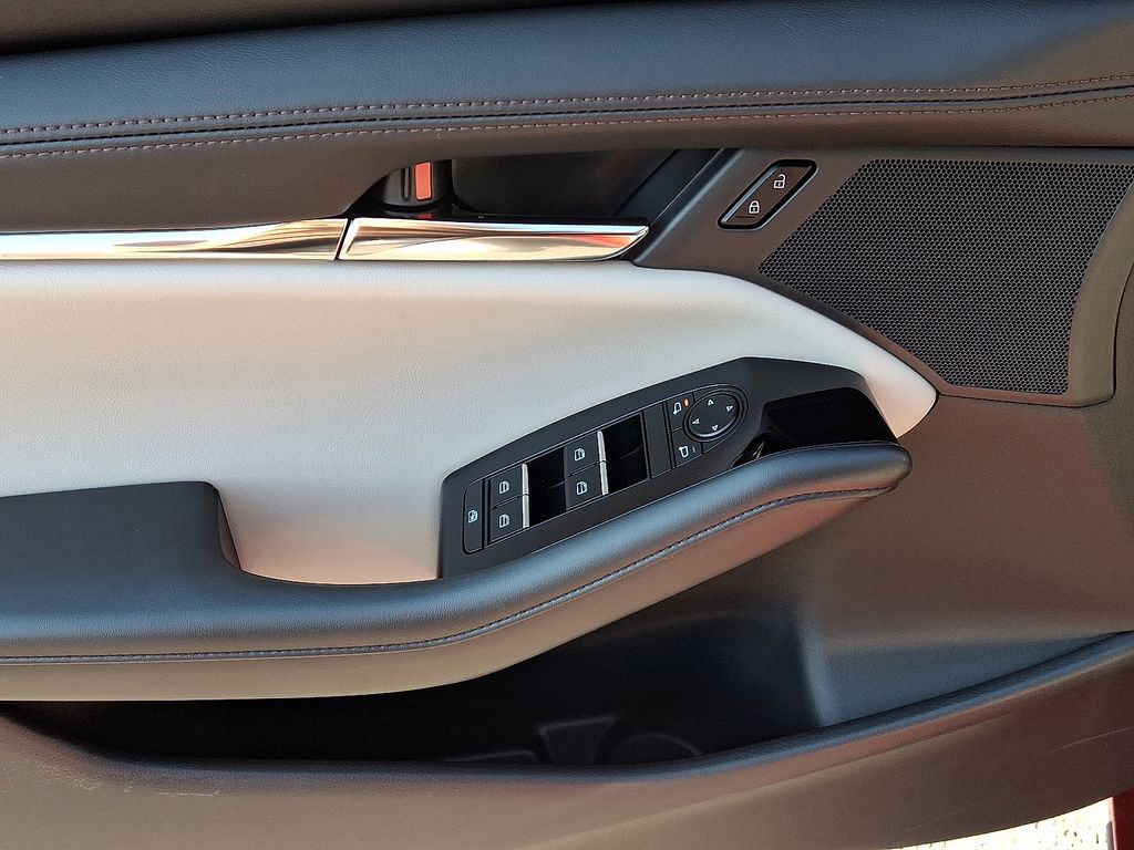 Thumbnail: 2025 Mazda Mazda3 - 12