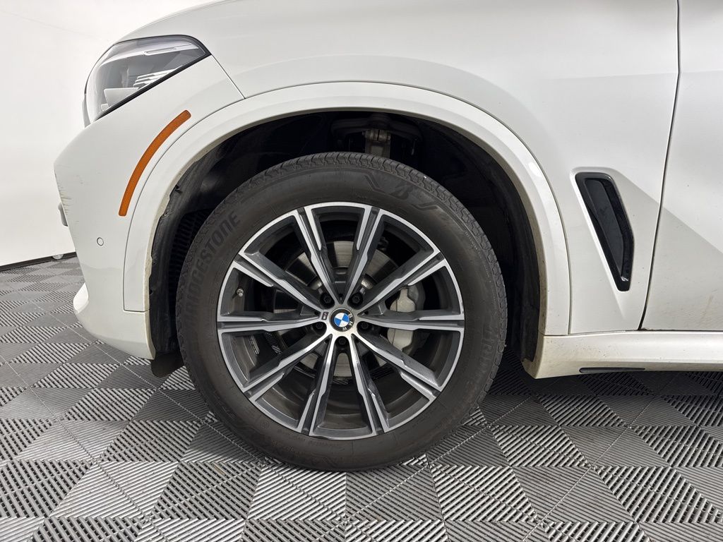2019 BMW X5 xDrive40i 8