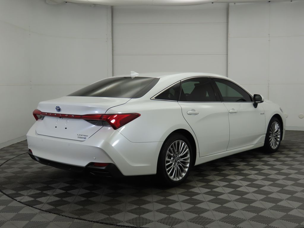 2020 Toyota Avalon Limited 5