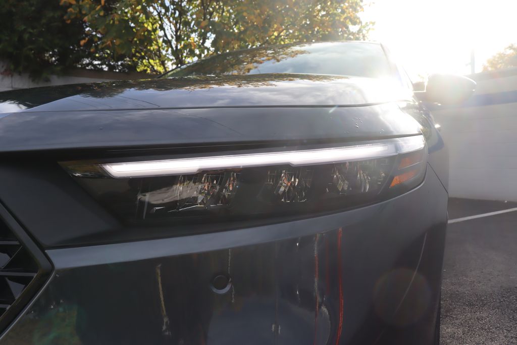 2025 Honda Accord Touring 9