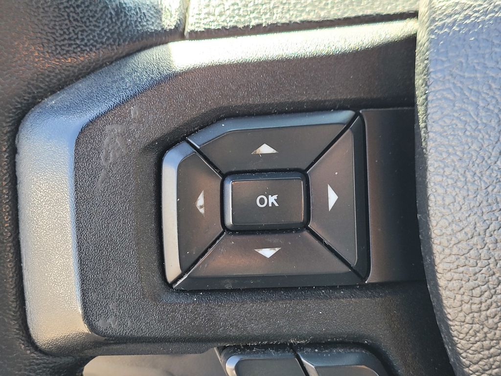 Used 2018 Red Ford XLT image 20