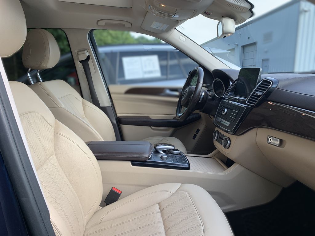 Thumbnail: 2018 Mercedes-Benz GLS - 6