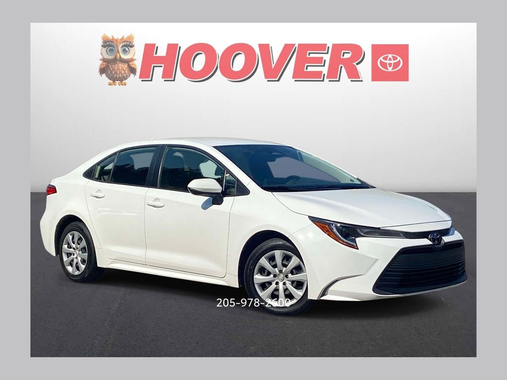  2023 Toyota Corolla LE FWD   