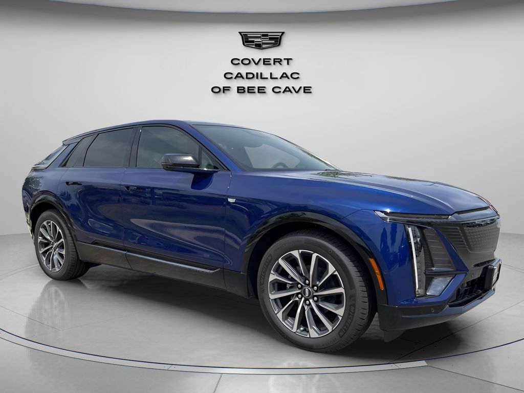 2025 Cadillac LYRIQ Sport