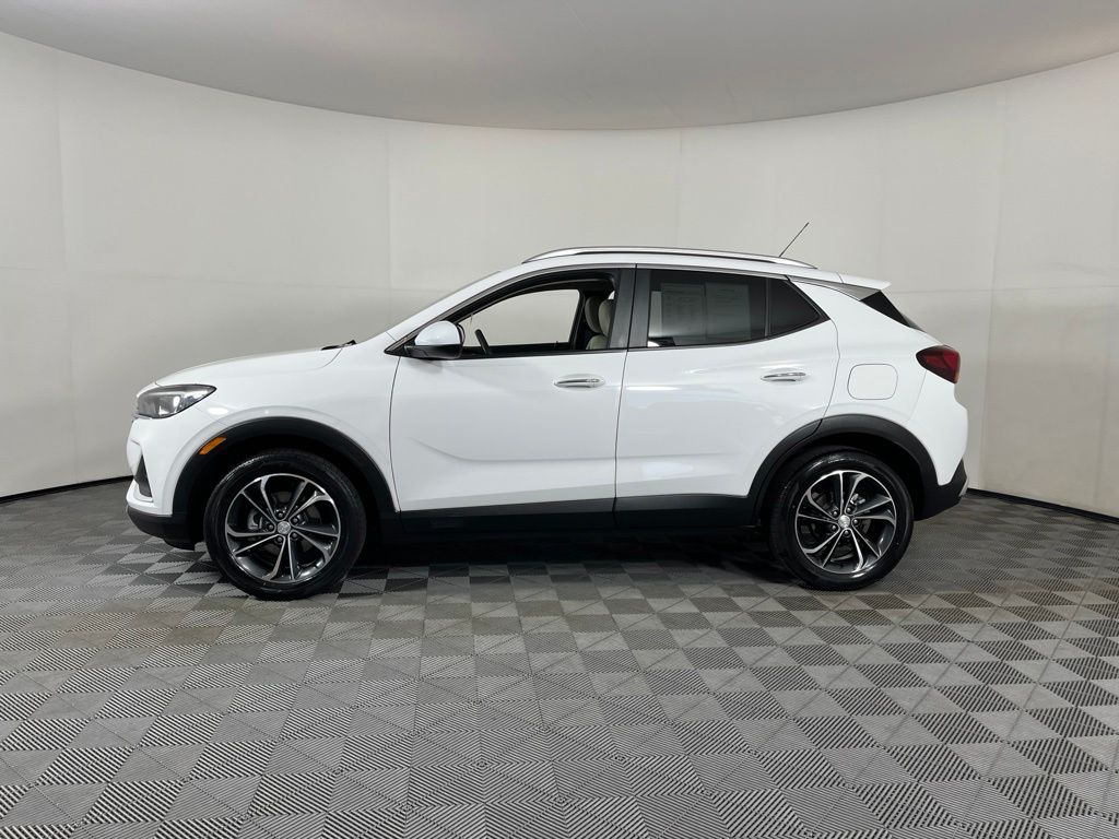Thumbnail: 2023 Buick Encore GX - 2