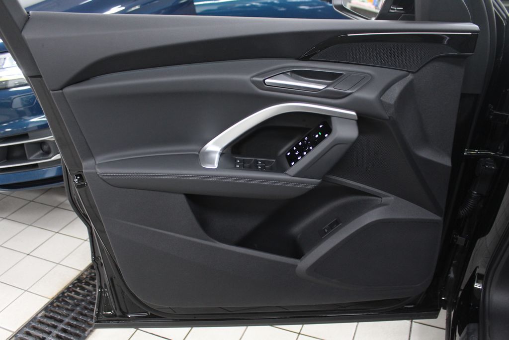2025 Audi Q5 Premium 15