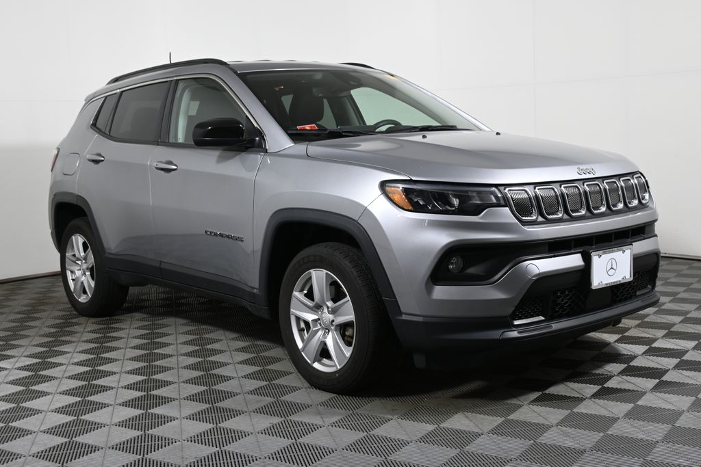 Thumbnail: 2022 Jeep Compass - 8